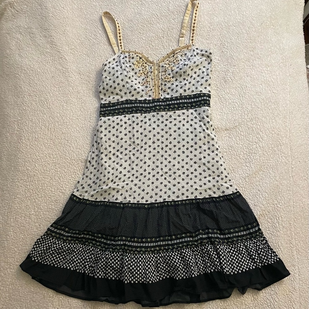 Free People Flower Embroidered Black and White Dress Size 8